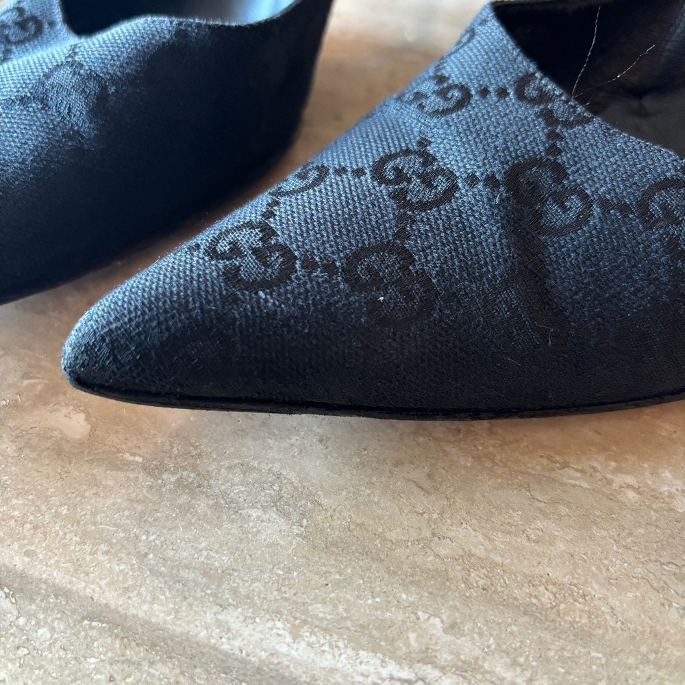 GUCCI Vintage Black Canvas GG Monogram Logo Pumps size EU41 US10-11